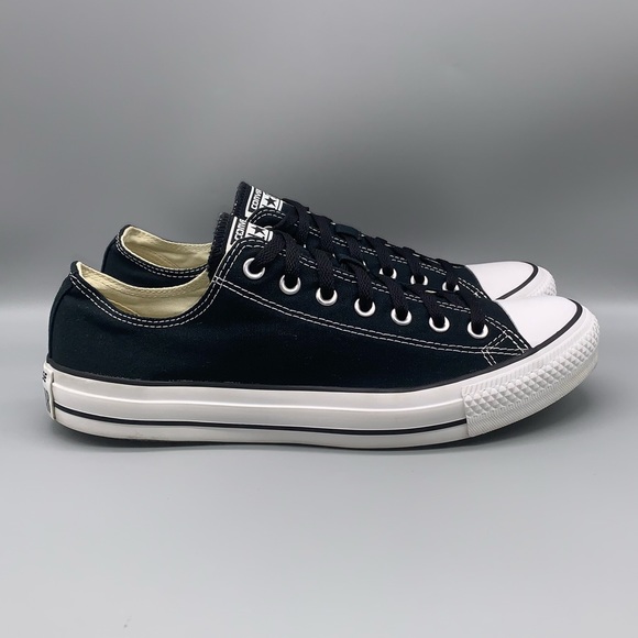 Converse Men's Chuck Taylor All Star Ox Black - Size 11